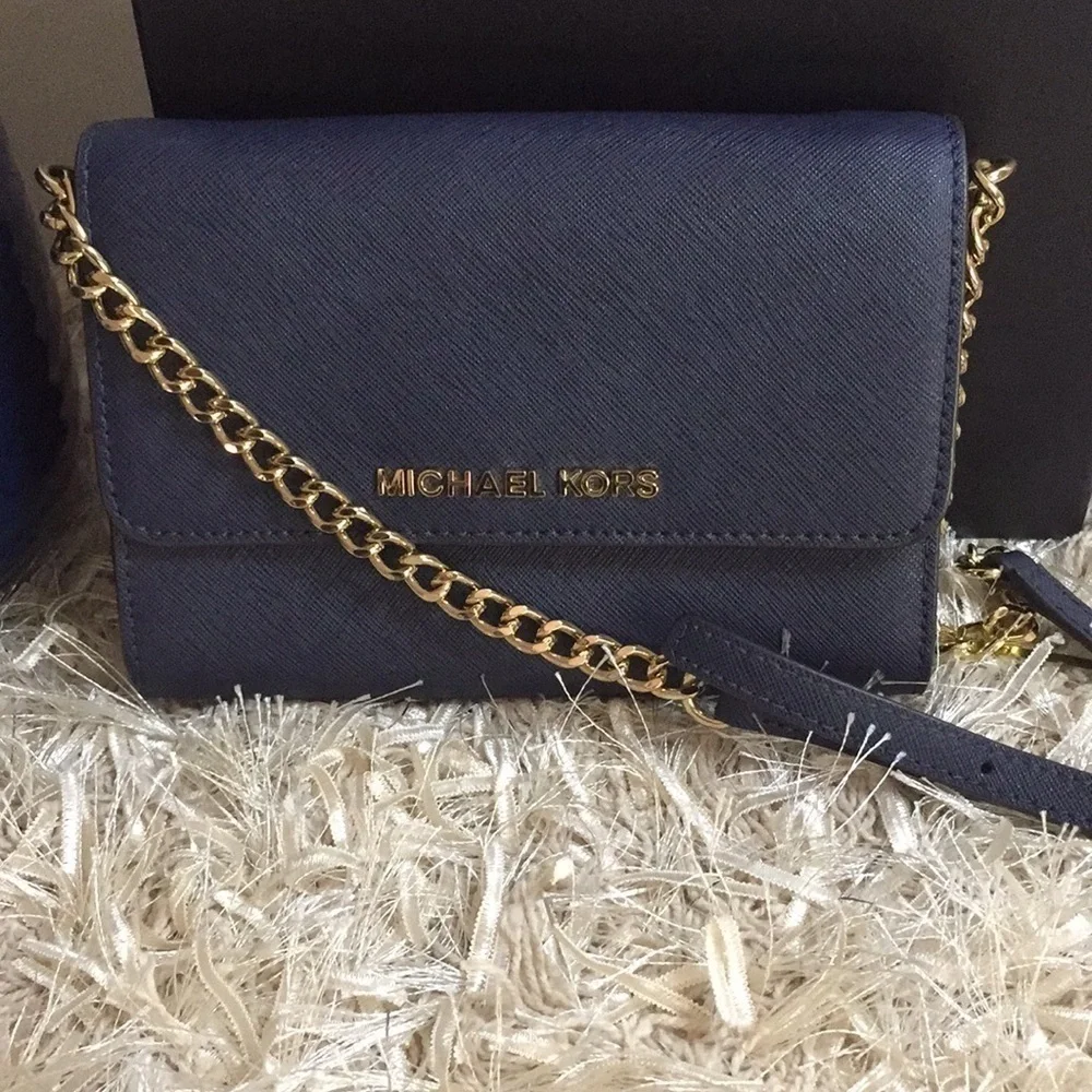 Michael Kors Jet Set Travel Phone Crossbody Bag